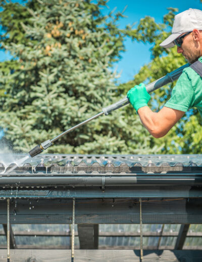 roof-cleaning-post-featured