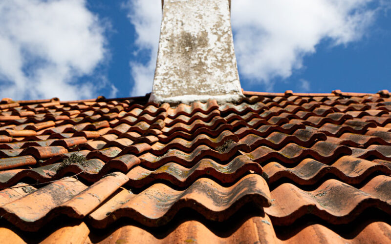 roof-needs-restoration